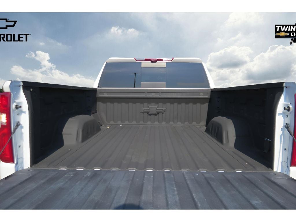 2025 Chevrolet Silverado 1500 LTZ - Photo 11