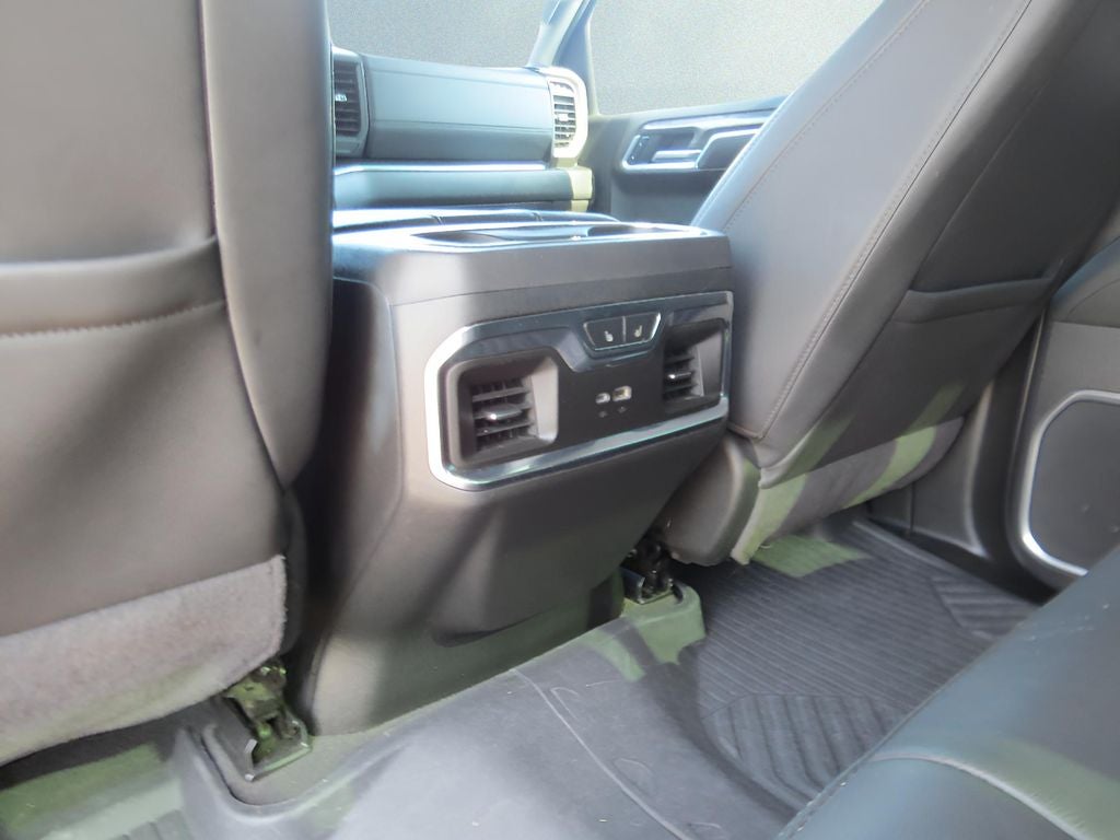 2025 Chevrolet Silverado 1500 LTZ - Photo 13