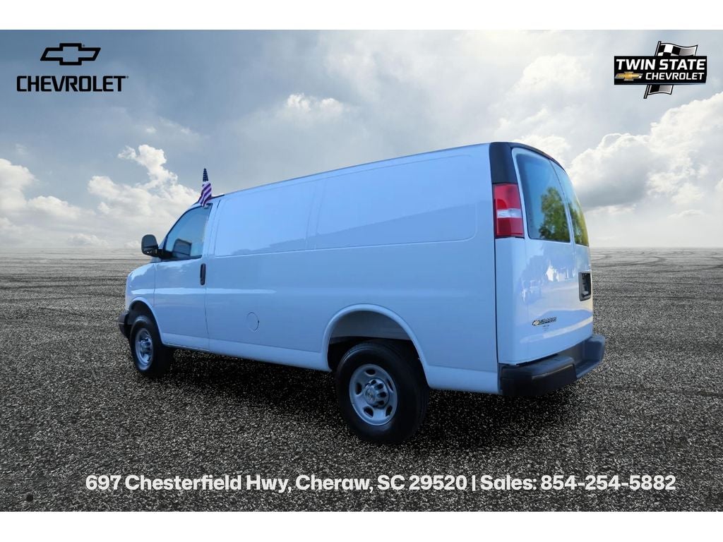 2025 Chevrolet Express Cargo 2500 WT
