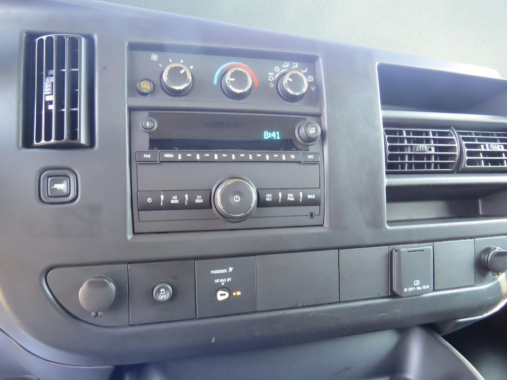 2024 Chevrolet Express Cargo 2500 WT