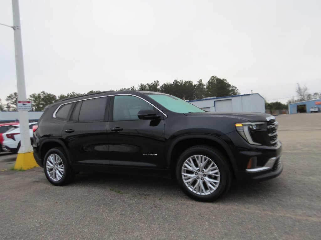 2024 GMC Acadia Elevation
