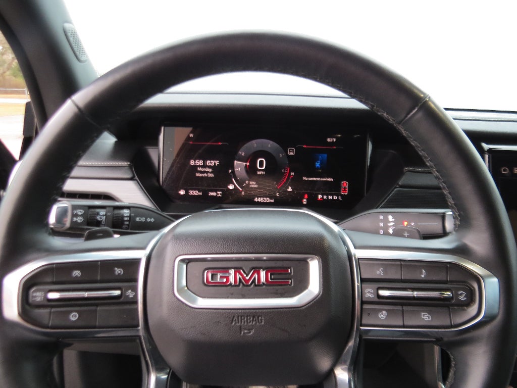 2024 GMC Acadia Elevation