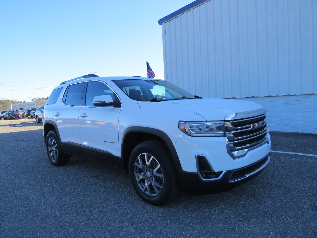 2023 GMC Acadia SLT
