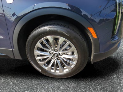 2025 Cadillac XT4 Premium Luxury