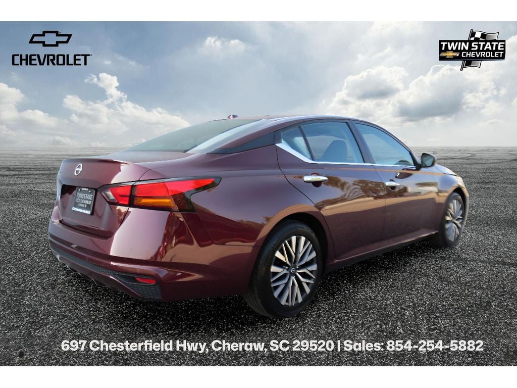 2025 Nissan Altima SV