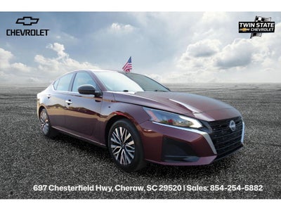 2025 Nissan Altima SV