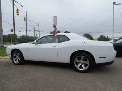 2022 Dodge Challenger SXT