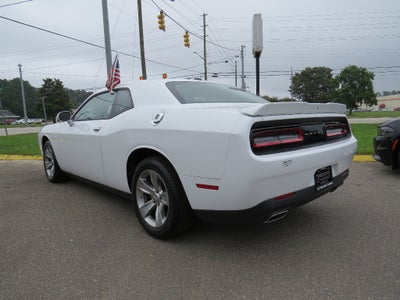 2022 Dodge Challenger SXT