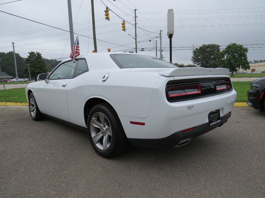 2022 Dodge Challenger SXT