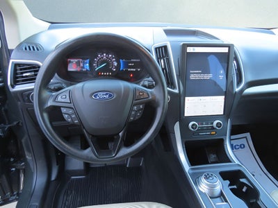 2023 Ford Edge SE