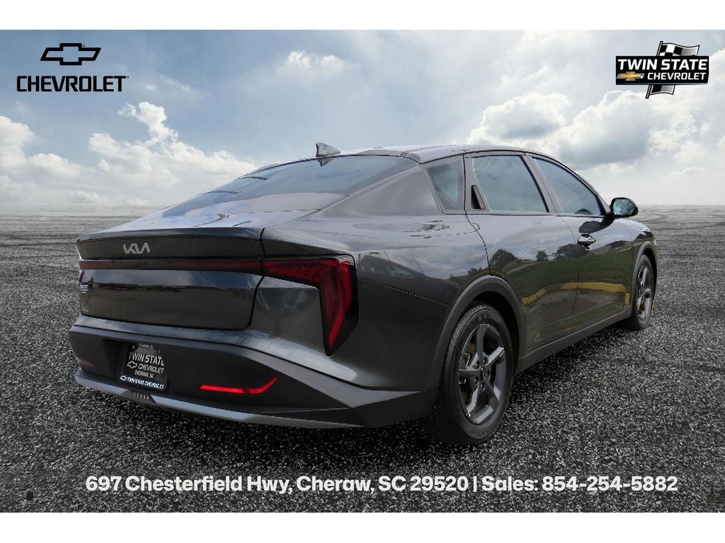 2025 Kia K4 LXS