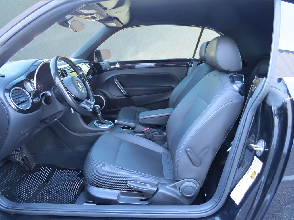 2016 Volkswagen Beetle Convertible 1.8T S