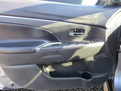 2024 Mitsubishi Outlander Sport S